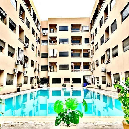 Le Modern Et Centrale Avec Piscine Et Parking Prive Marrakesh Esterno foto