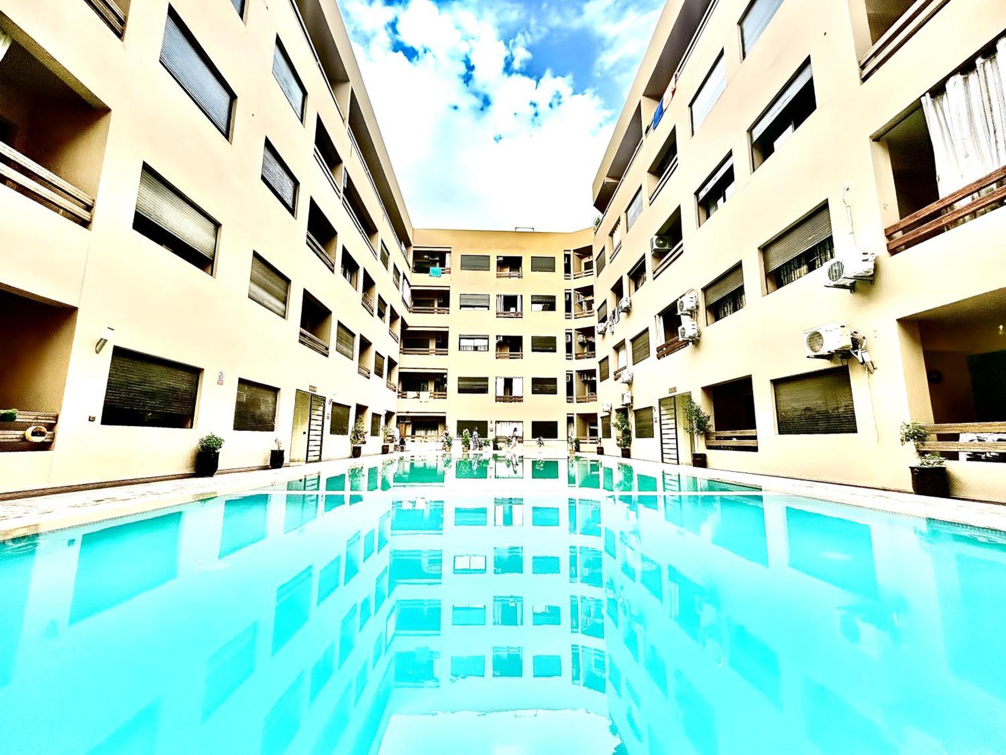 Appartamento Le Modern Et Avec Piscine Et Parking Prive Marrakesh